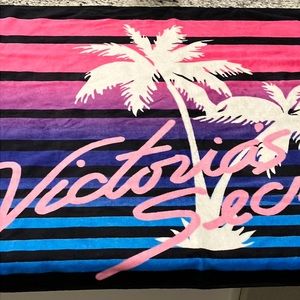 New Victoria’s Secret Beach Towel vacation logo tropical 30x64
